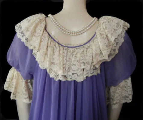 * GORGEOUS RARE, RARE VINTAGE ROVEL DOUBLE NYLON DRIPPING IN LUSCIOUS ECRU LACE NIGHTGOWN & PEIGNOIR IN TANZANITE