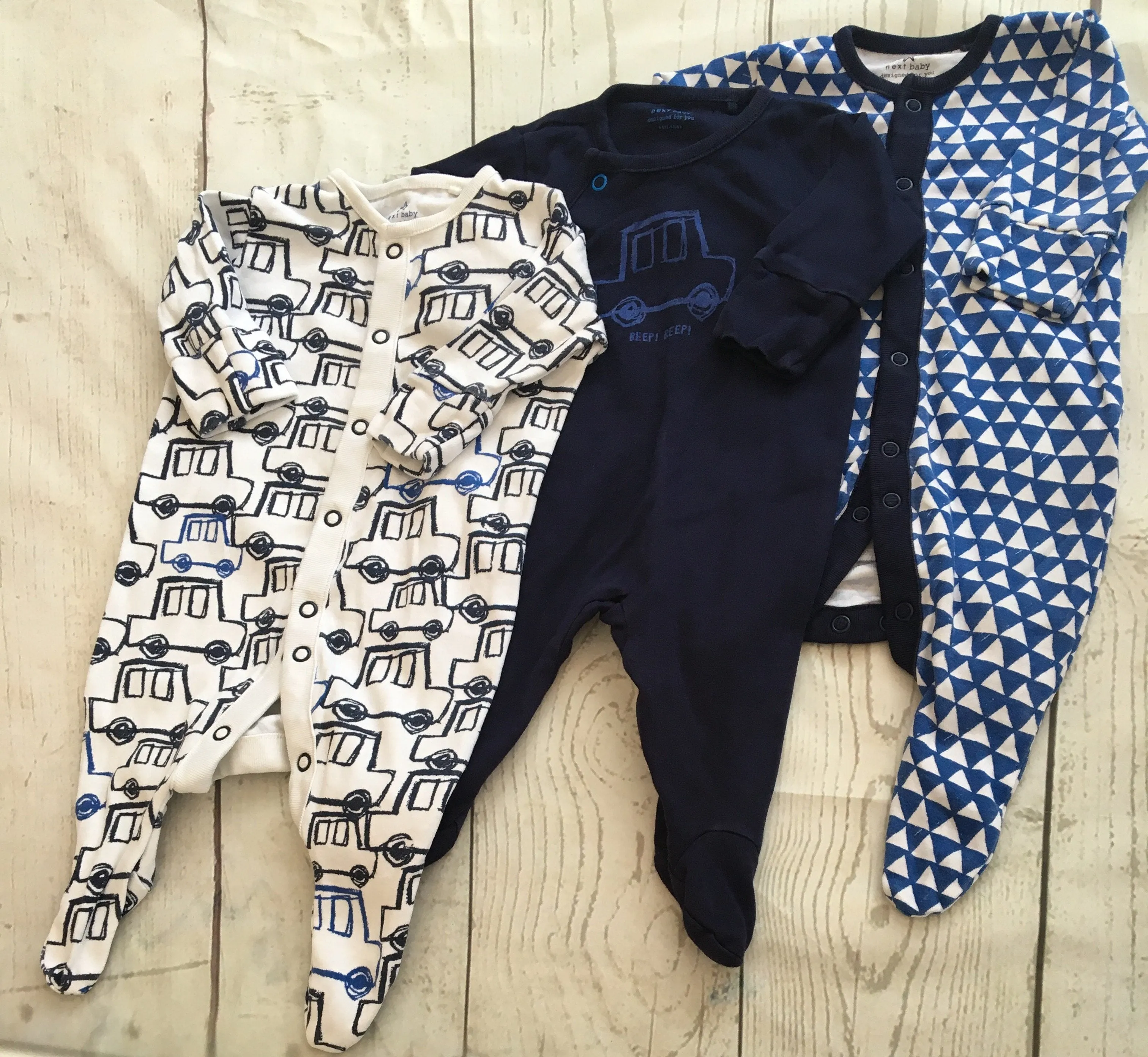 0-1 Month Sleepsuits x3