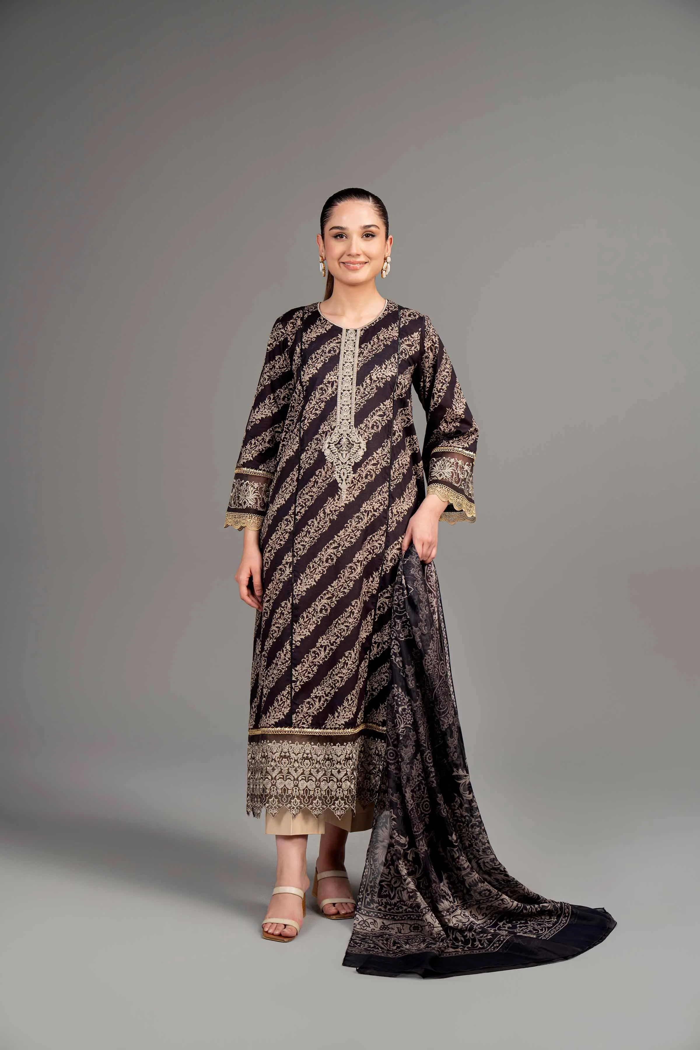 2 Piece -  Digital Printed Embroidered Suit - 42401948