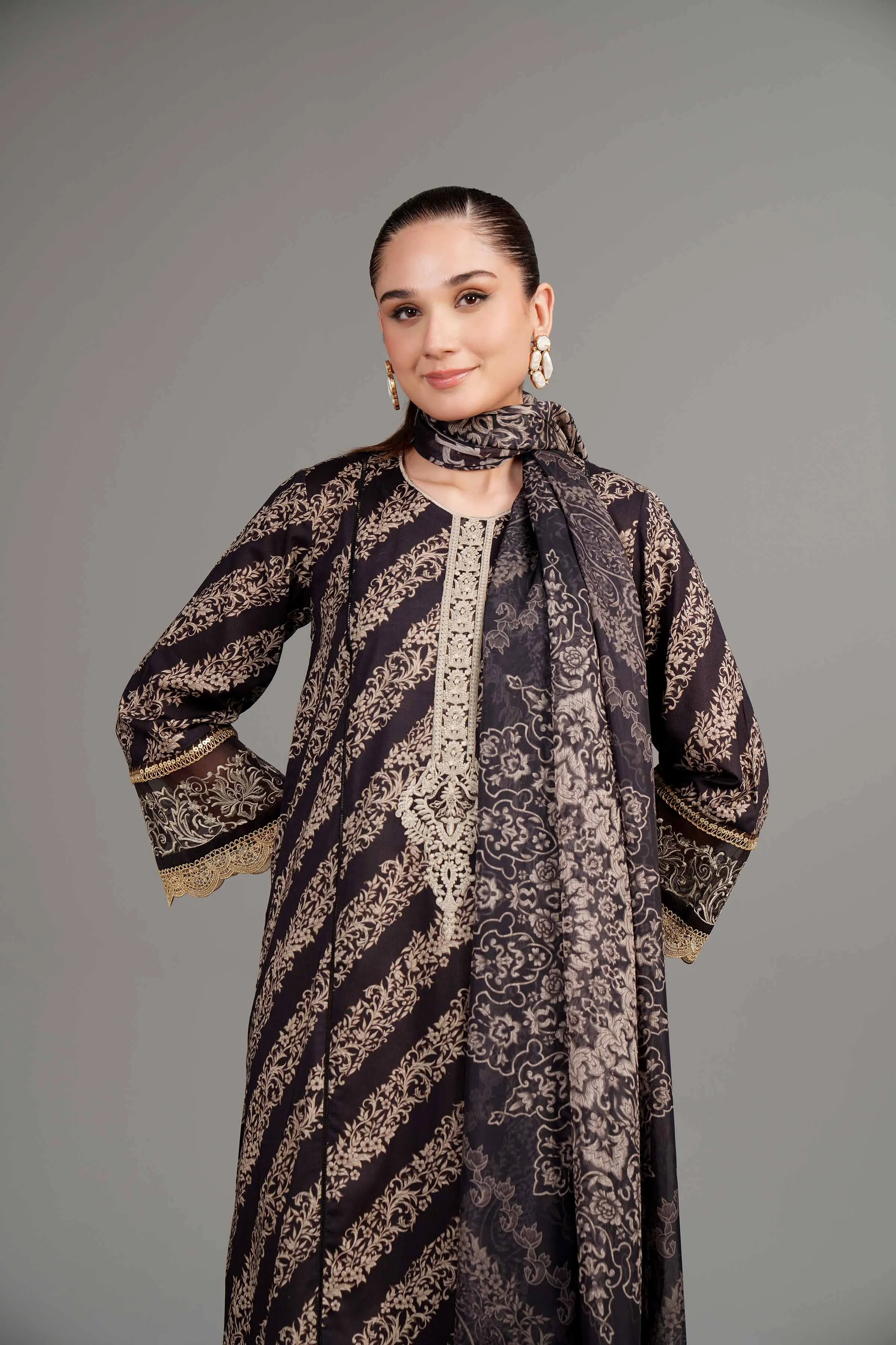 2 Piece -  Digital Printed Embroidered Suit - 42401948