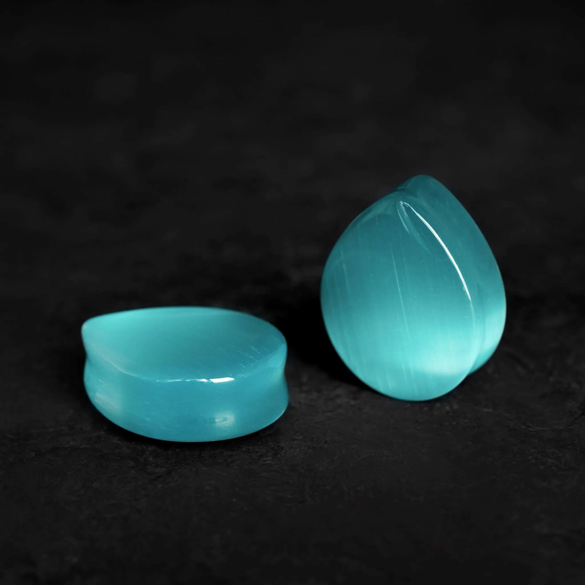 Cerulean Dragon's Eye Teardrop Plugs