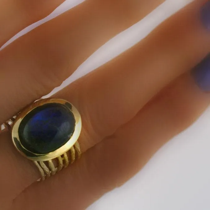 Labradorite Ring 14k Yellow Gold