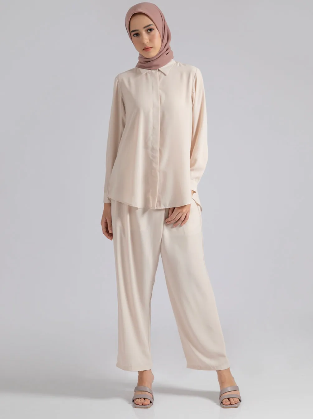 LEONA TOP PLAIN CREME