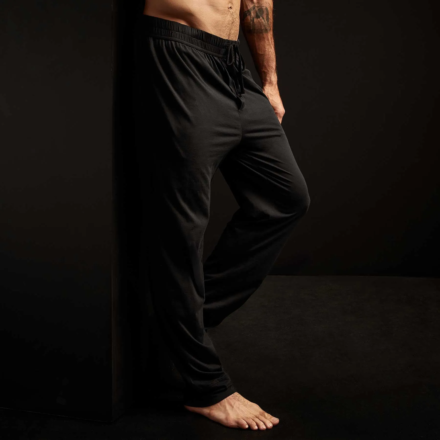 Luxe Lotus Jersey Tapered Lounge Pant - Black