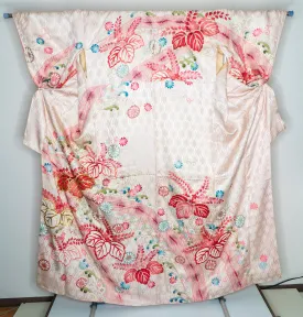 Retro 1980s Pink Furisode - Gold Embroidery - Floral Leaves Chrysanthemum Vintage