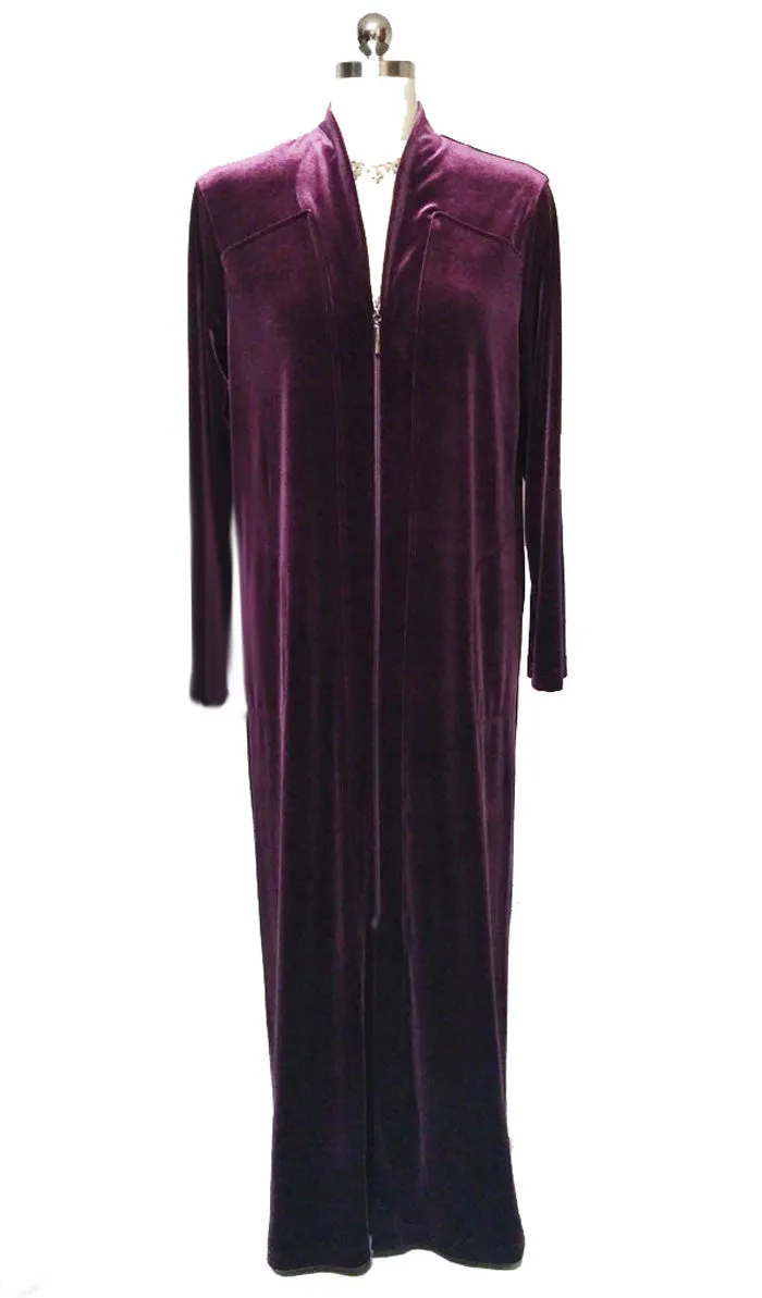 SOLD - NEW - DIAMOND TEA LUXURIOUS VELOUR ZIP UP ROBE  - SIZE MEDIUM Sangria