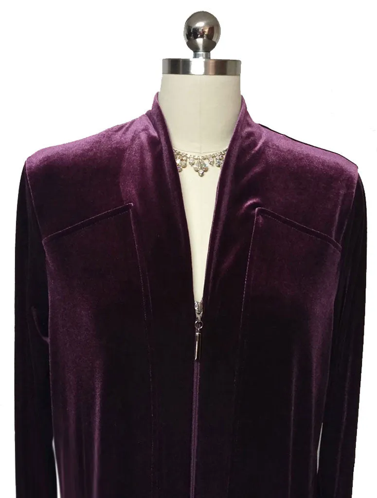 SOLD - NEW - DIAMOND TEA LUXURIOUS VELOUR ZIP UP ROBE  - SIZE MEDIUM Sangria