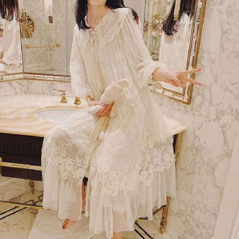 Elegant Vintage-Inspired 2-Piece White Lace Nightdress Set, Victorian Style Luxury Nightgown
