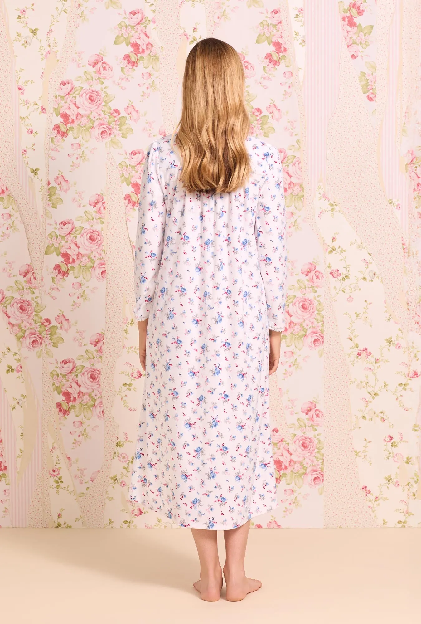 Winter Floral Cozy Fleece Long Nightgown